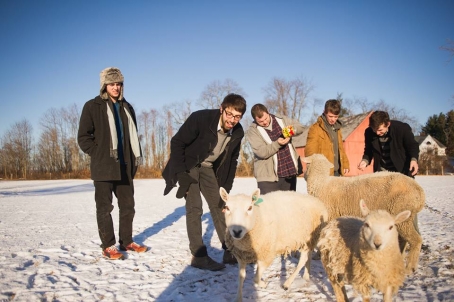 Ladyhips releases B-side, previews upcoming EP