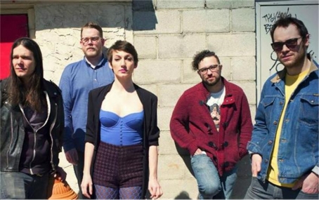 Gillian – a “Beauty and the Beast” kind of band – lands residency at Arlene’s Grocery