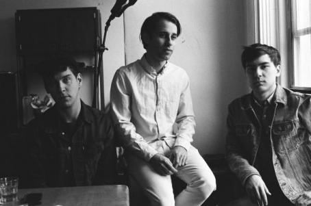 EZTV talks about pedals + tours with Jacco Gardner and DINNER