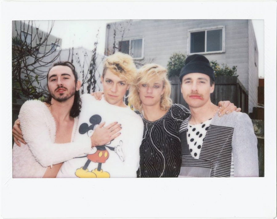 Hot Flash Heat Wave have bizarre music video for “San Fransisco Dating Life”, new LP out now