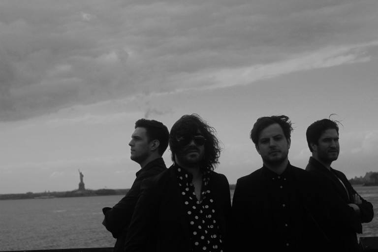 Elliot & The Ghost perform at Mercury Lounge 08.25