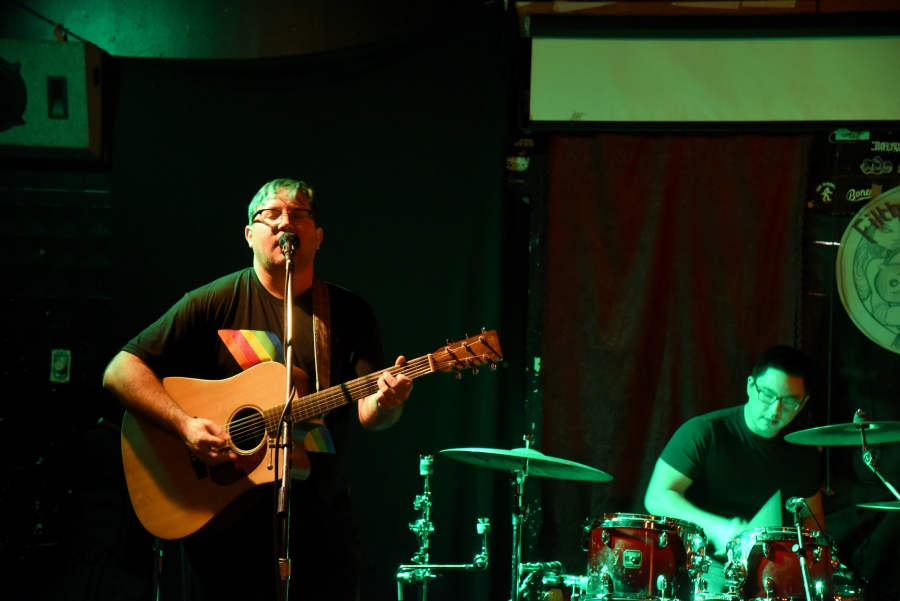 Veins Stork Club singing