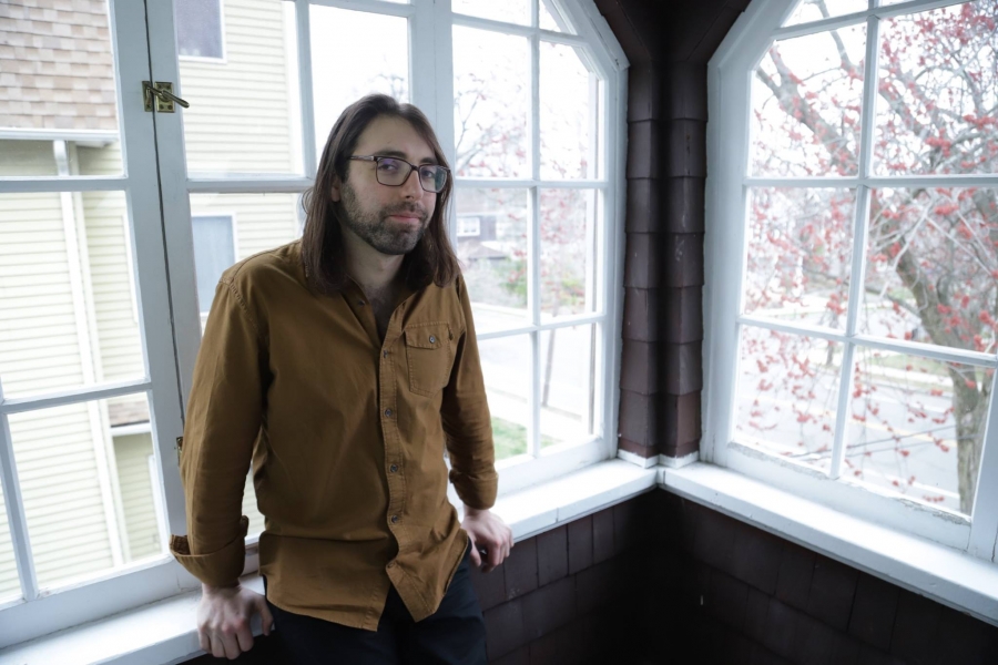 Enter Sean Rubin’s avant-folk world on debut LP “everybody shares a name”